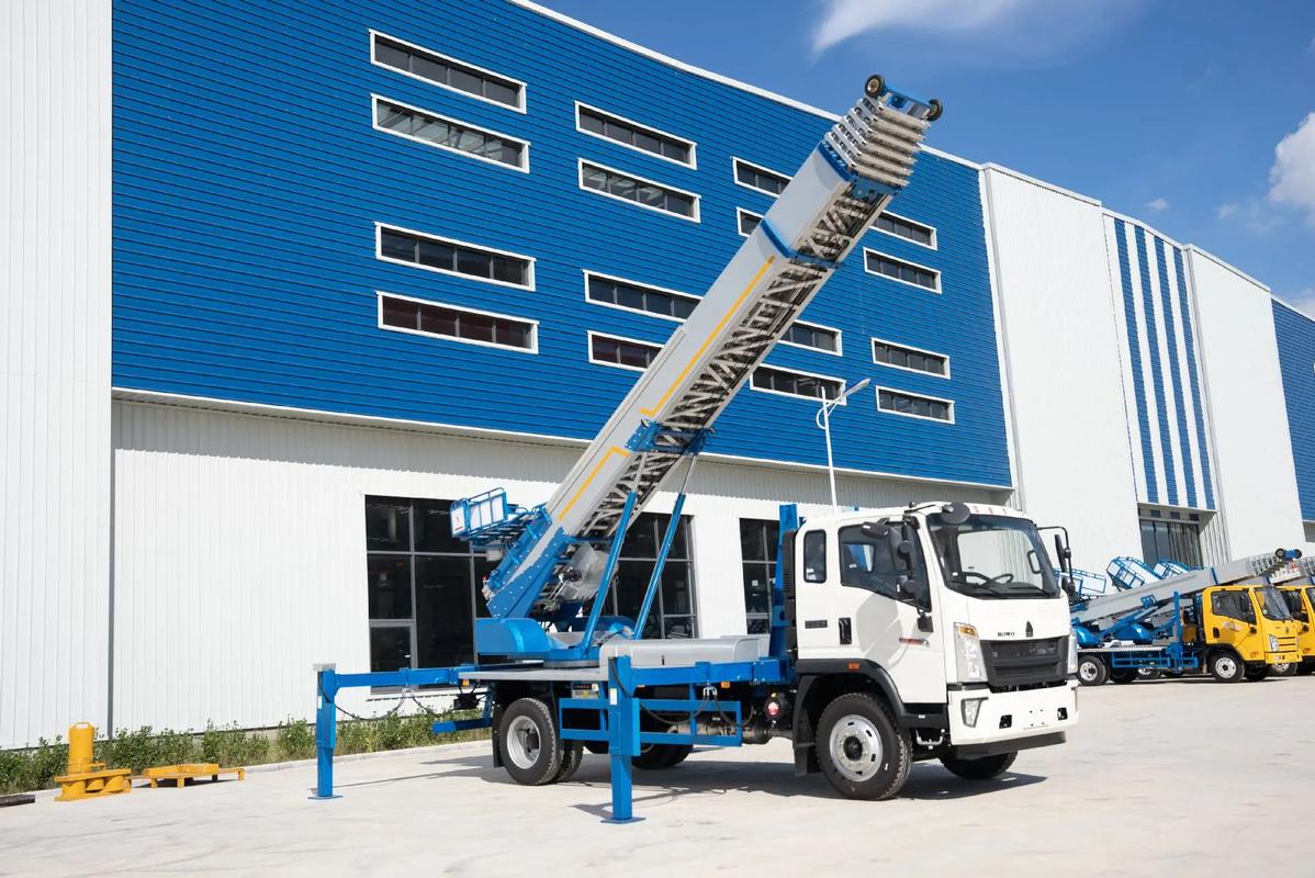 唐县小型云梯车上料车租赁多少钱