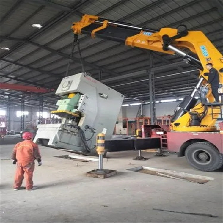 唐县80吨折臂吊车出租附近电话